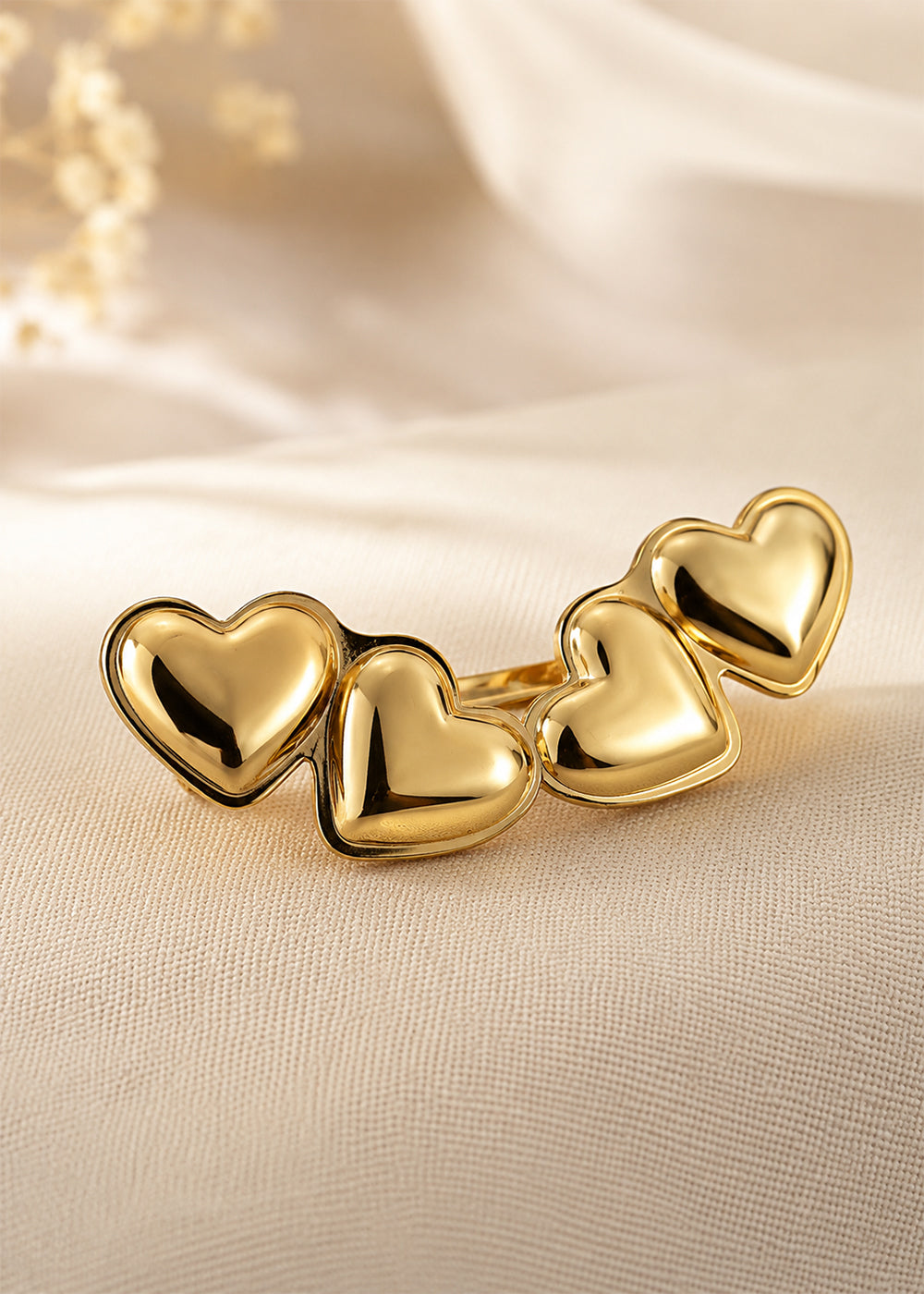 Stylish Heart Pattern Gold Earring